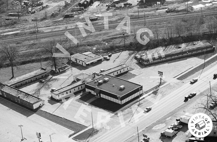 Hillcrest Motel and Restaurant - 1984 Photo